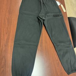 Fear Of God Essential Sweats
