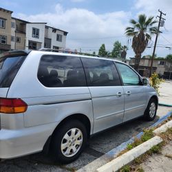 2004 Honda Odyssey