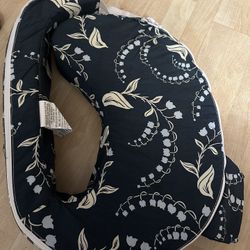 My Brest Friend Nursing Pillow