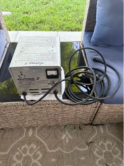 Golf cart charger