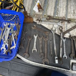 Old Wrenches Multiple Sizes