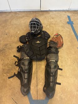 All star catchers gear w/ Rawlings glove and catchers gear bag.