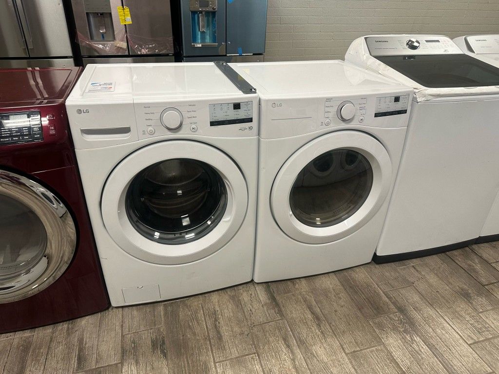 LG mega Capacity washer and dryer set electric Home & Garden