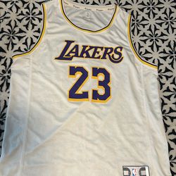 LeBron James Jersey