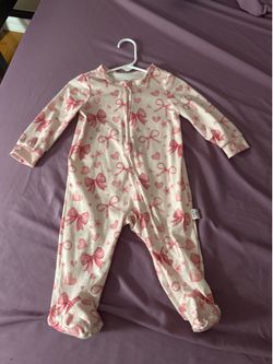 Baby pajamas and clothes Lot