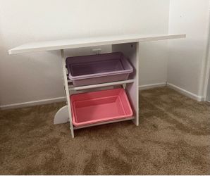 Kids table