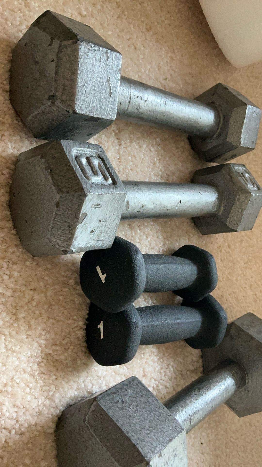 Weights Two 5#; Two 1# And One 7#