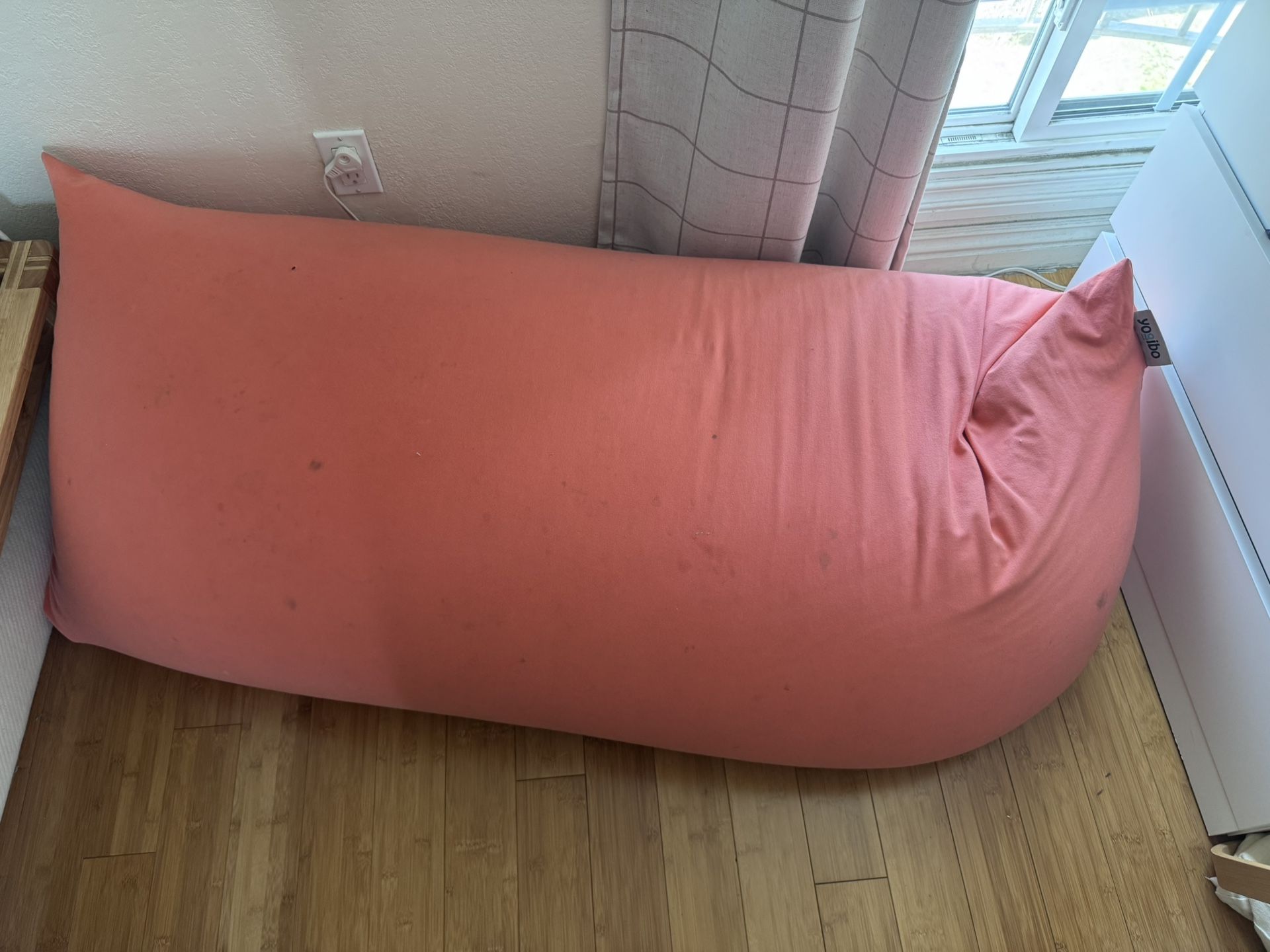*Free* Yogibo Max Bean Bag Chair Bed