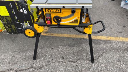 DeWalt Portable Table Saw with Stand