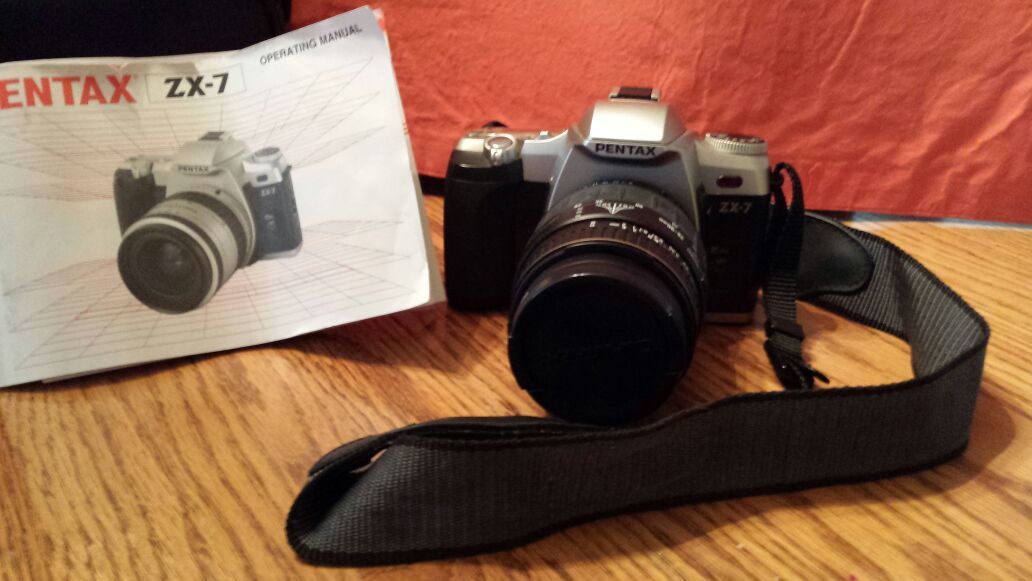Pentax ZX 7 35 mm camera