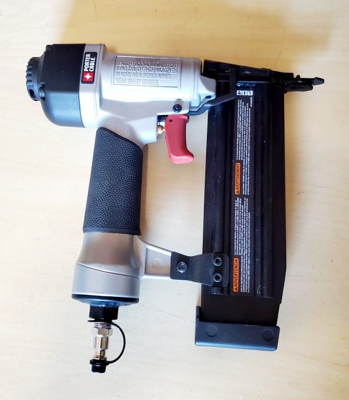 Porter-Cable 18-Gauge Pneumatic Brad Nailer In Great Condition