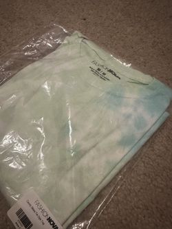 New Fashion Nova Women’s Tie Dye Tee