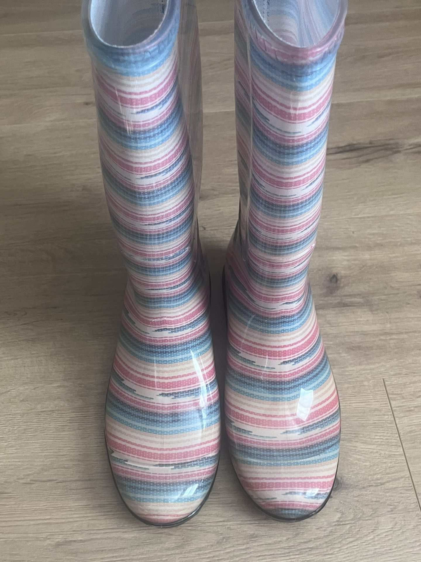 Ugg Rain Boots