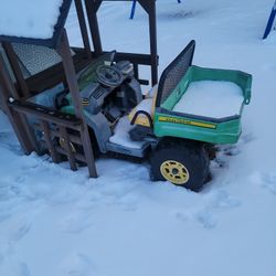 John Deere 12 Volt Xuv550
