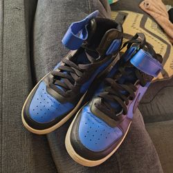 Boys Sneakers 