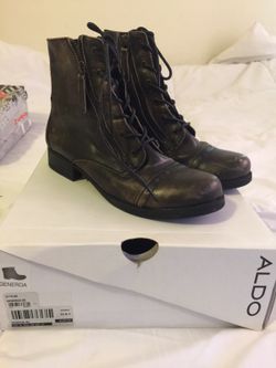 Aldo woman's boots