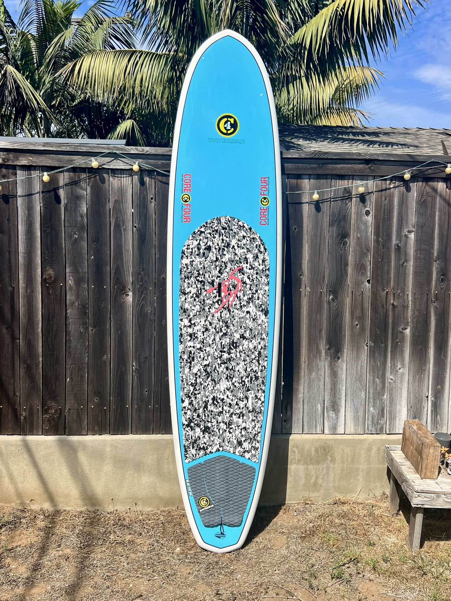 C4 Waterman SUP, Stand-Up Paddleboard. 10‘6“.