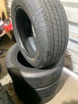 215/60/16 Goodyear 🇺🇸