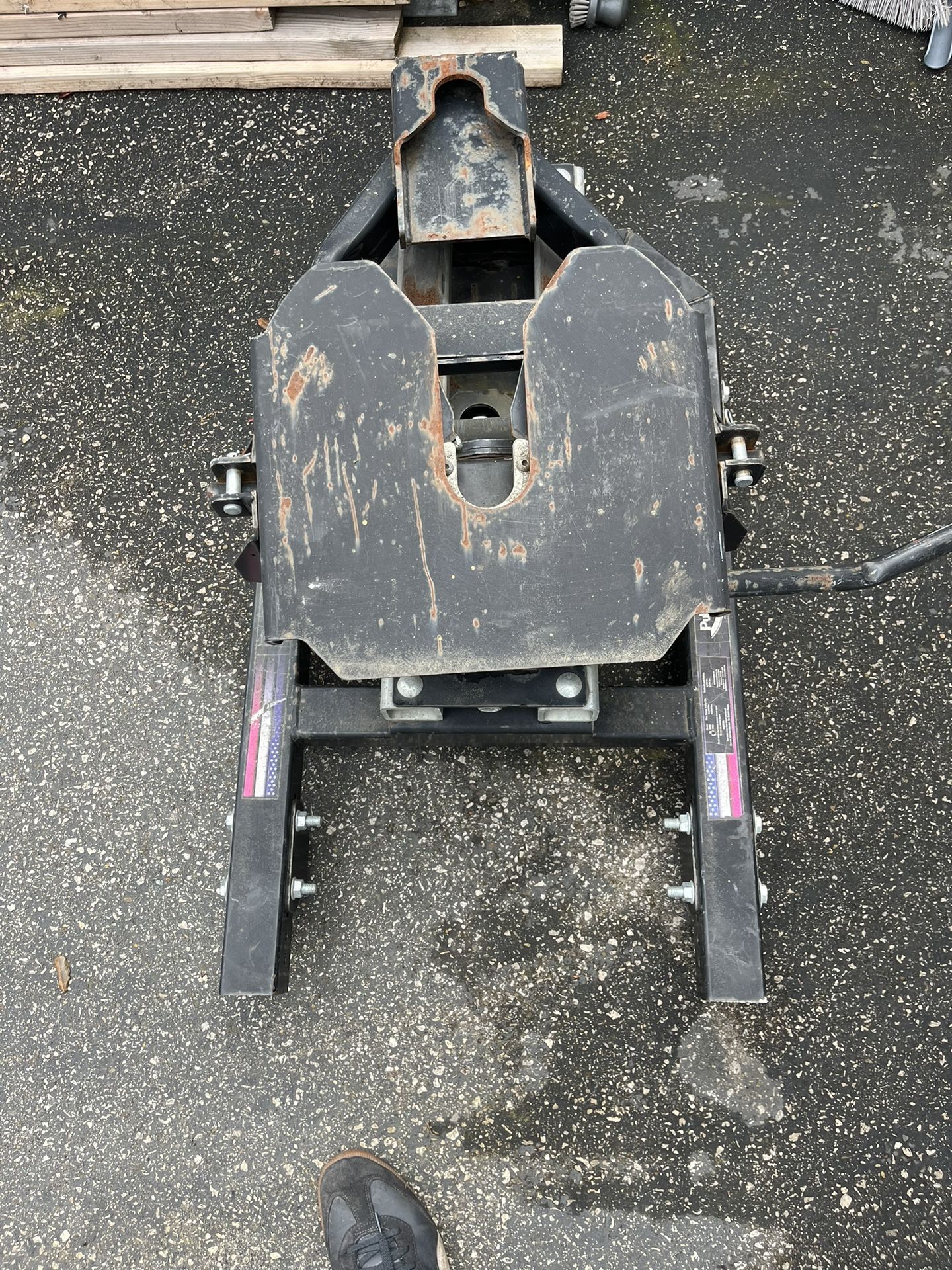 5th Fifth Wheel Pullrite Sliding Hitch