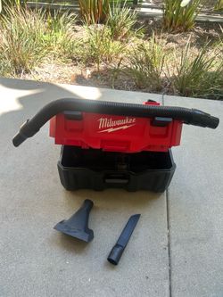 Milwaukee M18 18-Volt 2 Gal. Lithium-lon Cordless Wet/Dry Vacuum (Vacuum-Only)