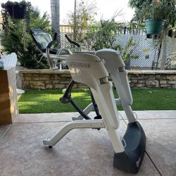 Octane Zero Runner Elliptical Trainer 