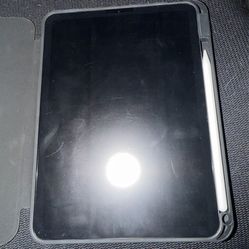 IPad Air 5th Gen with Apple Pen