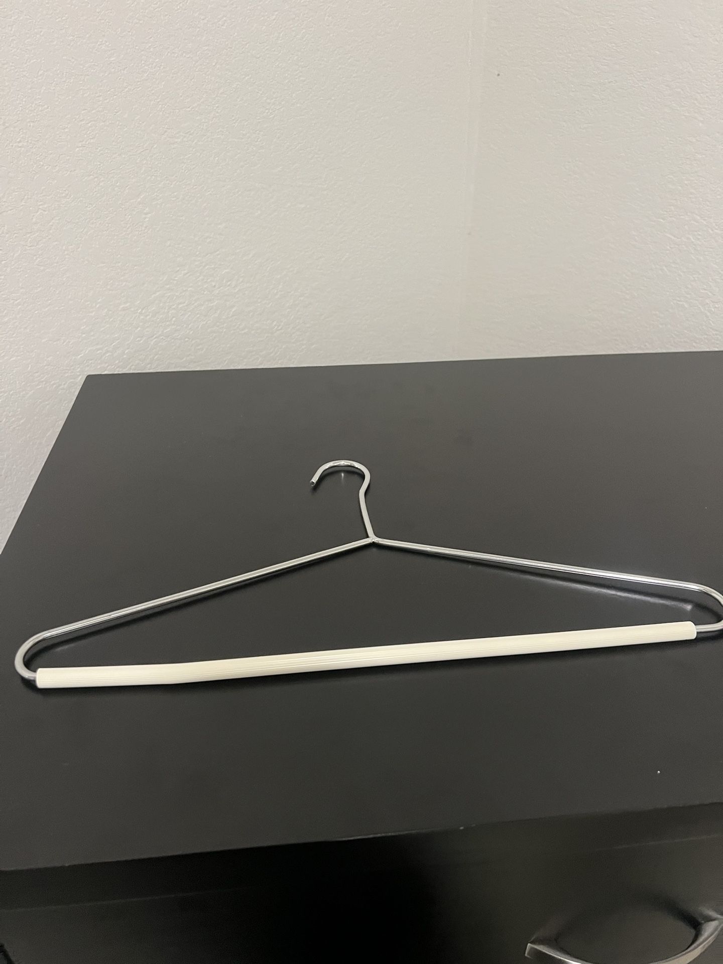 Chrome Metal Hangers With ribbed Rubber Bar Pack Of 10