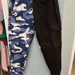 Almost Famous Size Small 