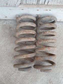 Chevy  C 10 Coil Springs 