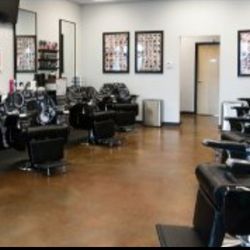 10 Chair Barbershop In Smyrna For Sale 