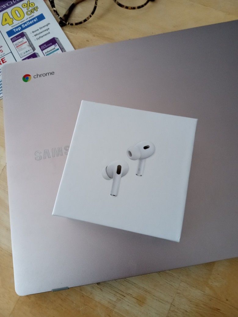 Airpods Pro With Wireless Charging Case