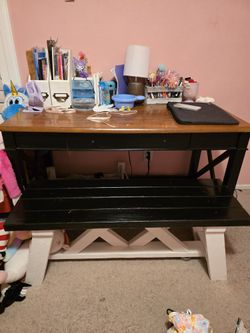 FREE DESK WITH BENCH