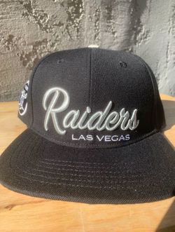 Las Vegas Raiders Pro Standard Black Script Wordmark Snapback Hat