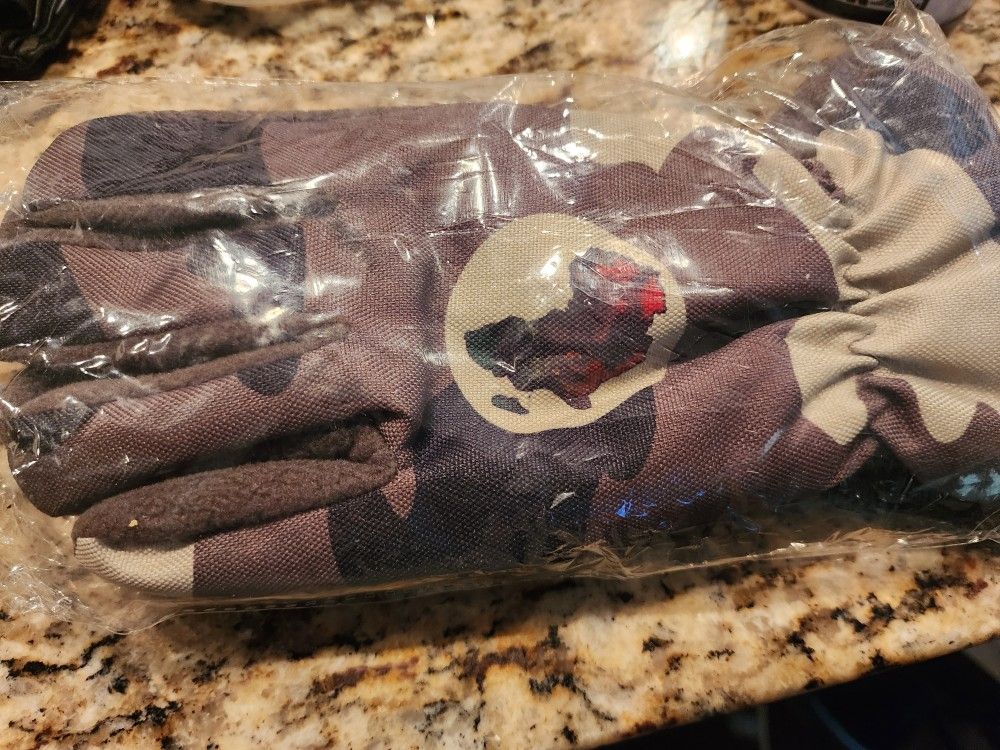 Camouflage Gloves With AFRICAN continent