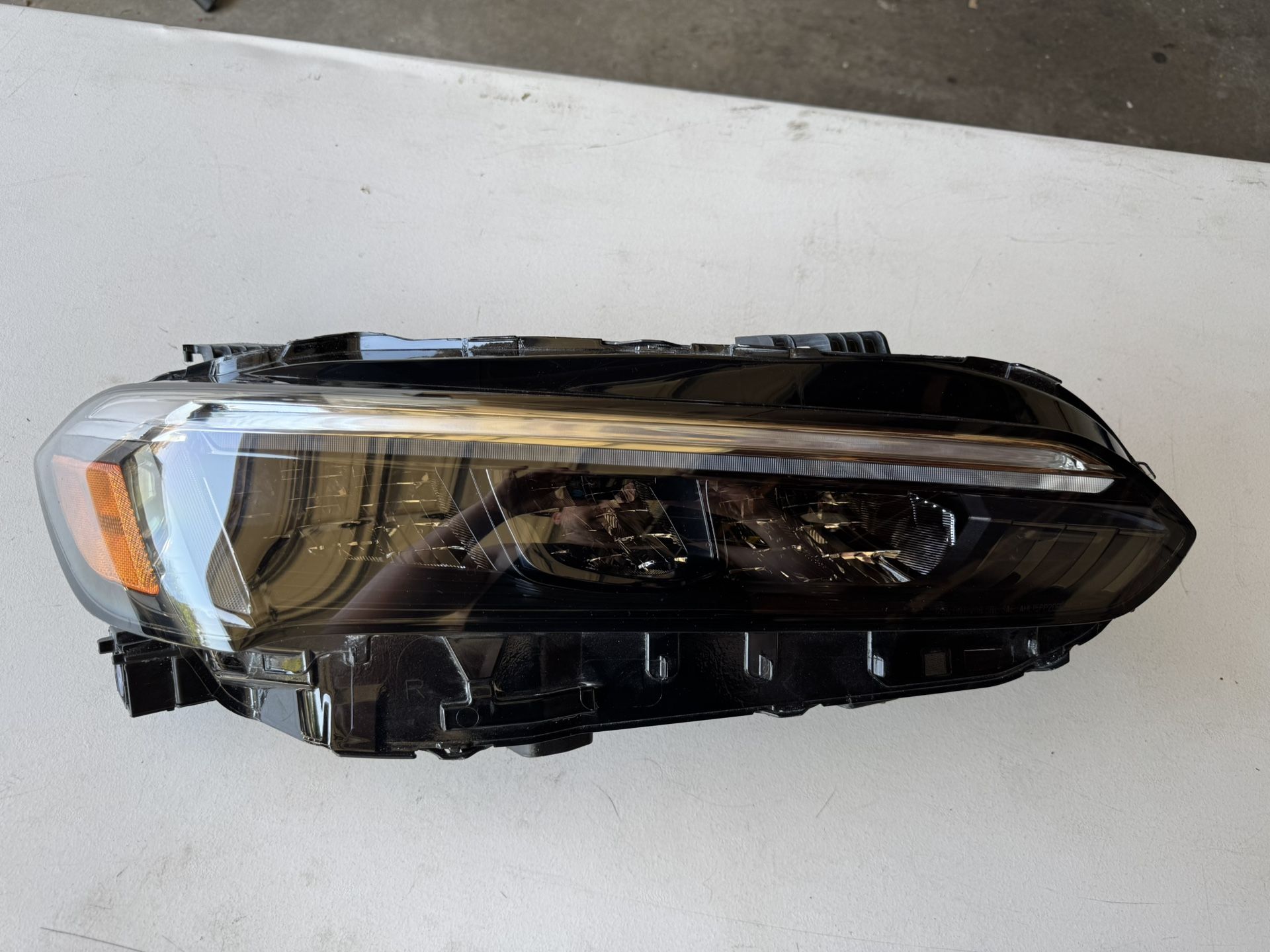 2022 Honda Civic Headlight OEM