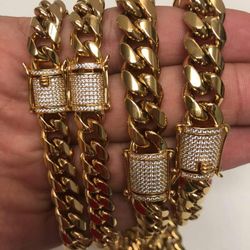 12MM Cuban Link Set 14K Gold Plated Doesn't Loses Color