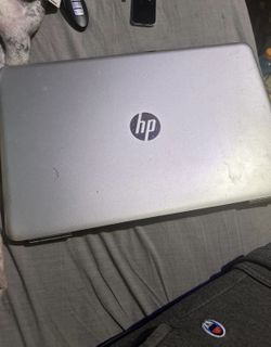 Hp Pavilion Notebook Core i5-7200U