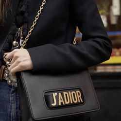 Clutch/crossbody/shoulder bag