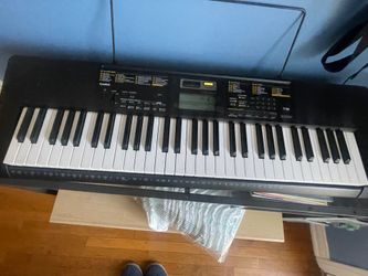 desk piano