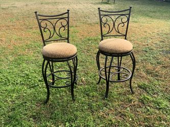 Bar Stools 