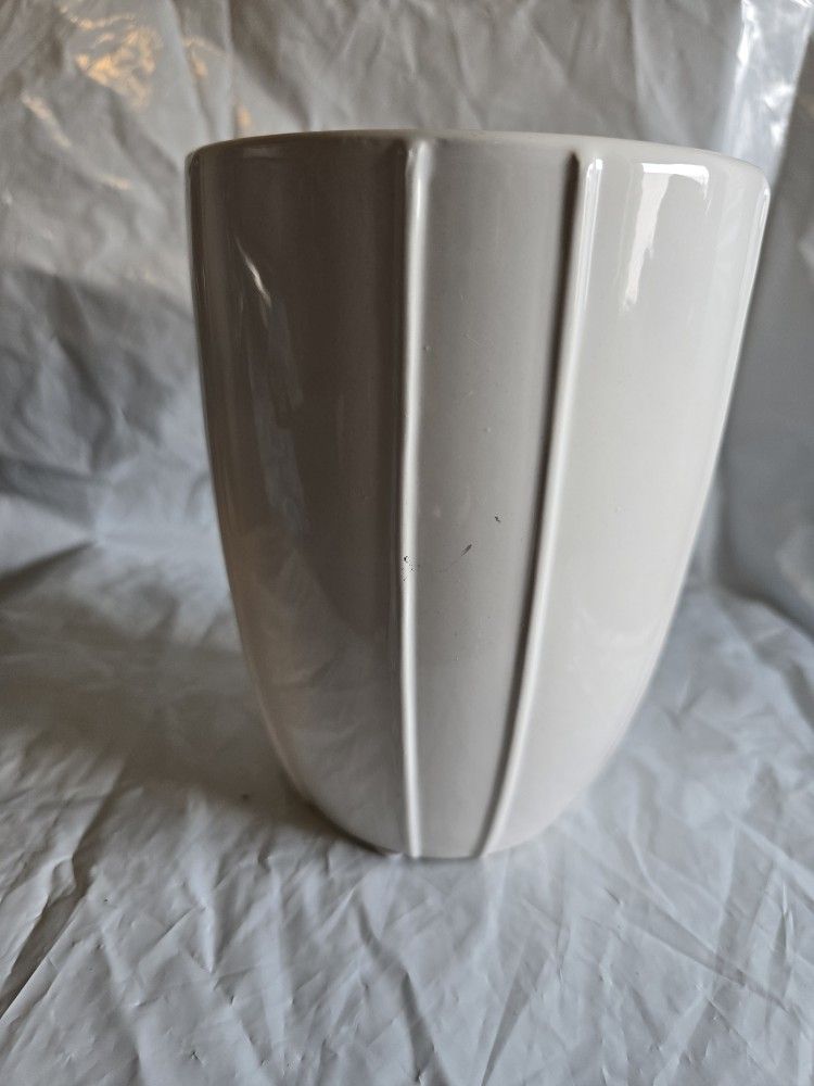 Pot Ceramic Pot New 6 1/2 X5 Inches