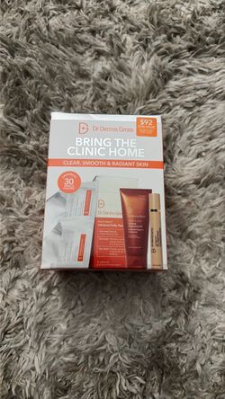 Dr Dennis Gross bring the clinic home kit