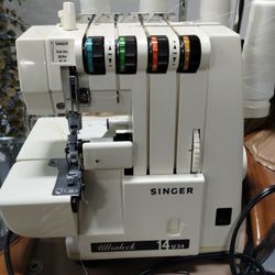 Antique Singer Ultra Lock 14 U34 Sewing Machine 