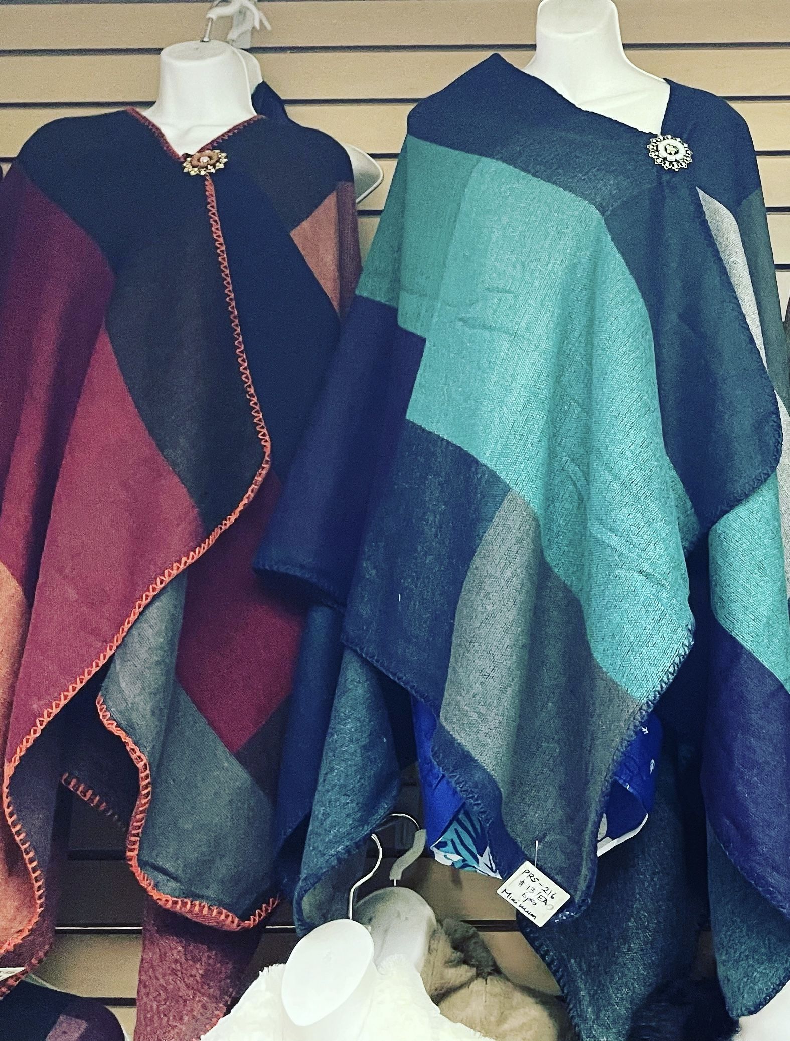 Women’s Color Block Pattern Shawl Wrap Poncho Cape