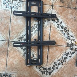 TV Mount 