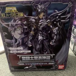 BANDAI Saint Seiya Saint Cloth Myth Wyvern Radamantis Figure