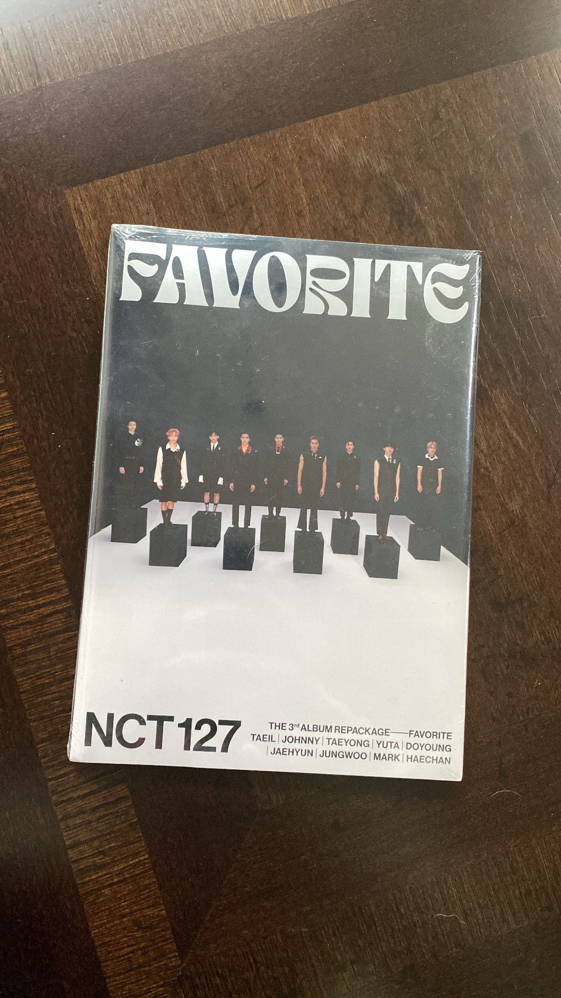 NCT 127 The 3rd Album Repackage - Favorite - kpop
