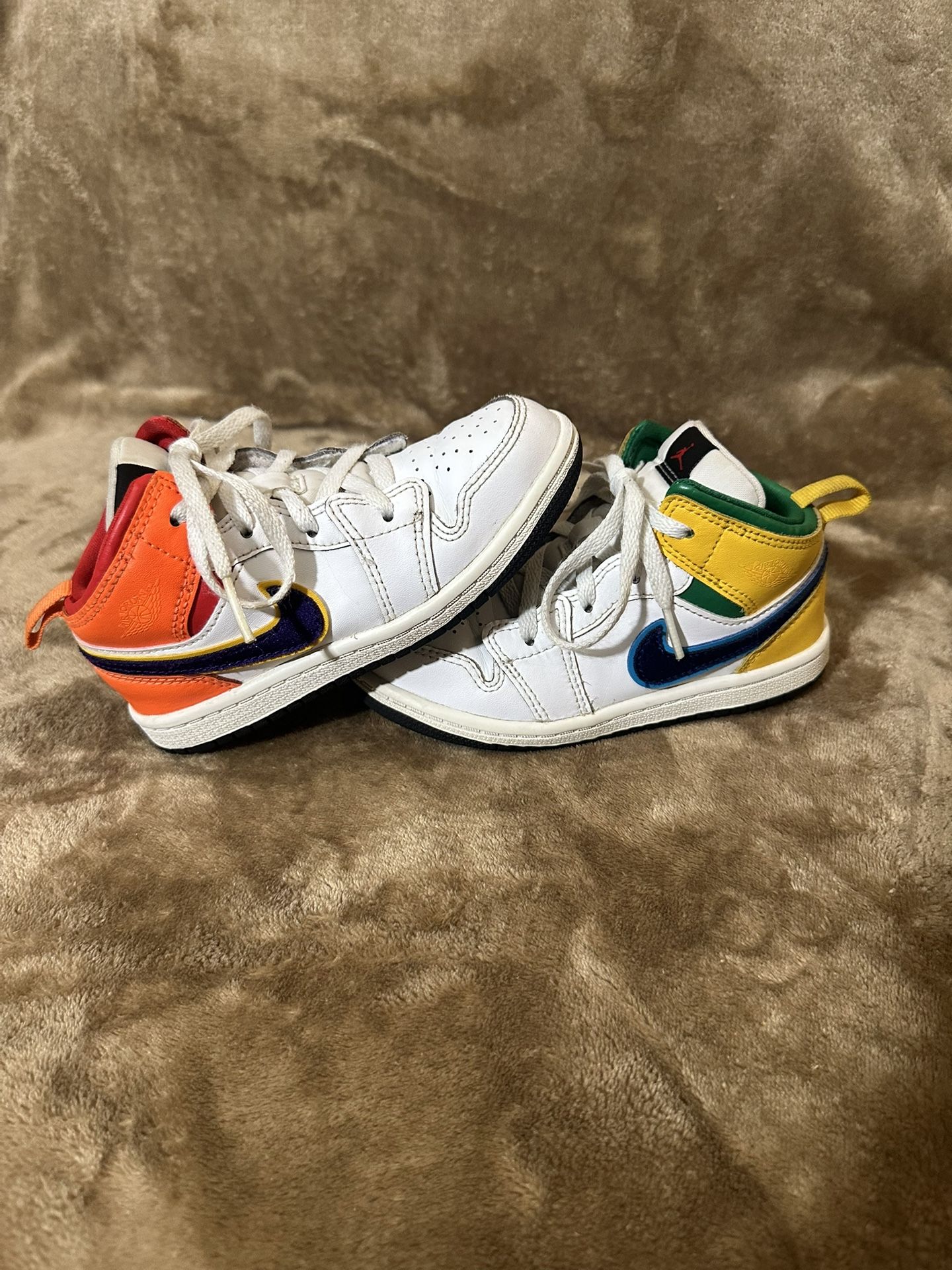 Jordan 1 Mid Multicolor Size 10c