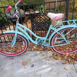 Schwinn Beach Cruiser