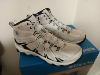 Columbia M Grove Heights FS Mid Outdry (Size 10)